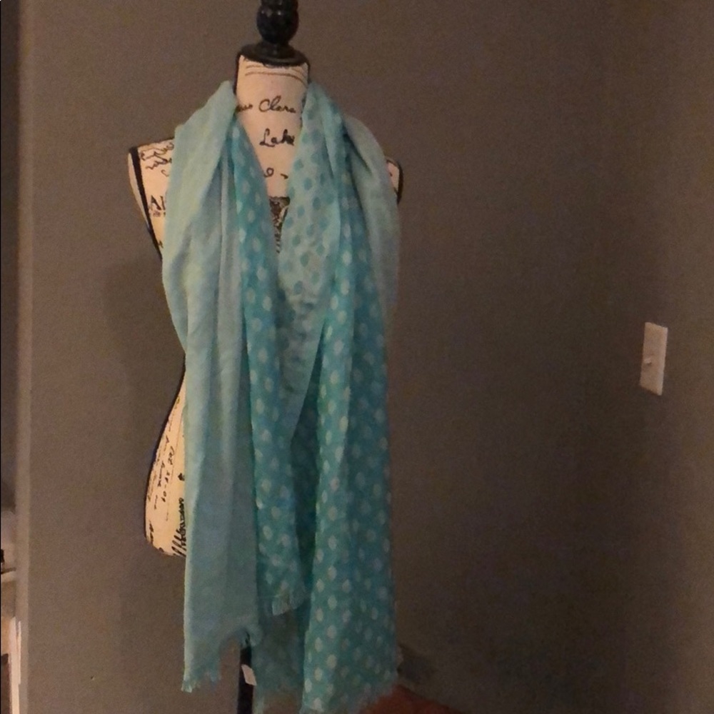 Vera bradley scarf